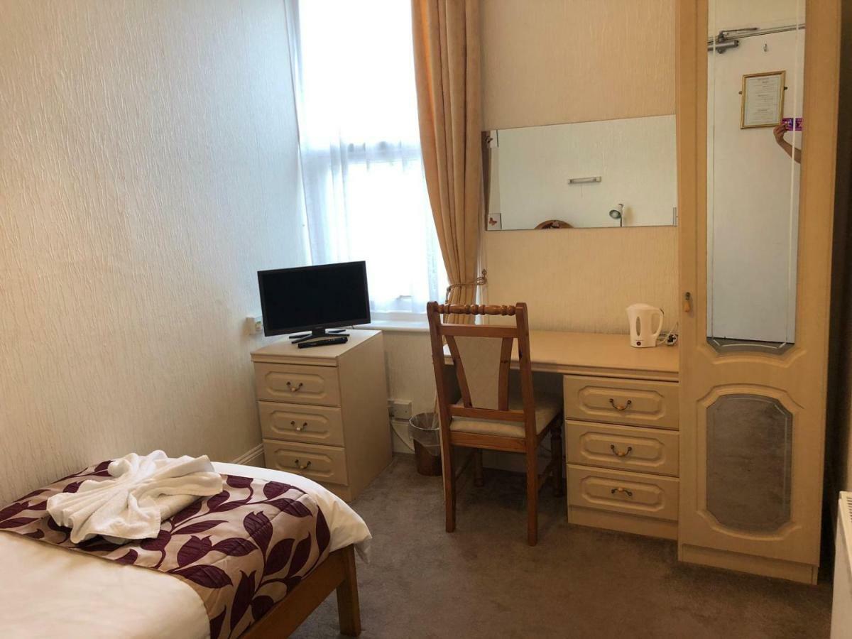 Everglades Hotel Торки Экстерьер фото